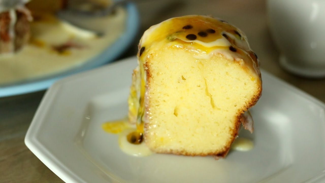 BOLO DE IOGURTE COM MARACUJ&Aacute; | BOLO CASEIRO DELICIOSO | KAREN MUNHOZ