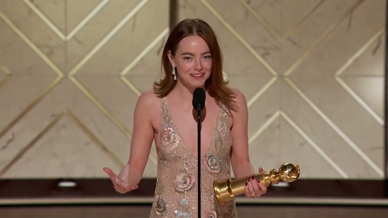 Emma Stone Wins Best Female Actor – Motion Picture Musical/Comedy I 81st Annual Golden Globes