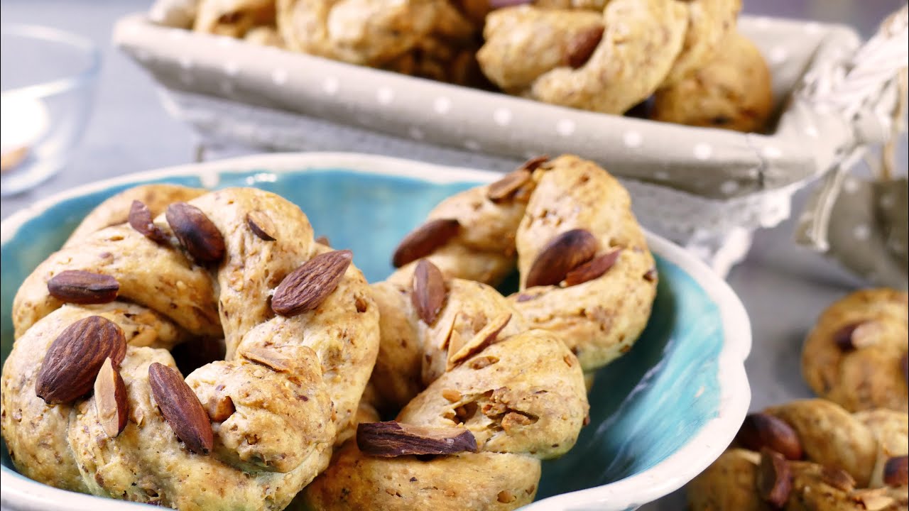 Il Mondo di Antonietta Polcaro - Taralli sugna e pepe.