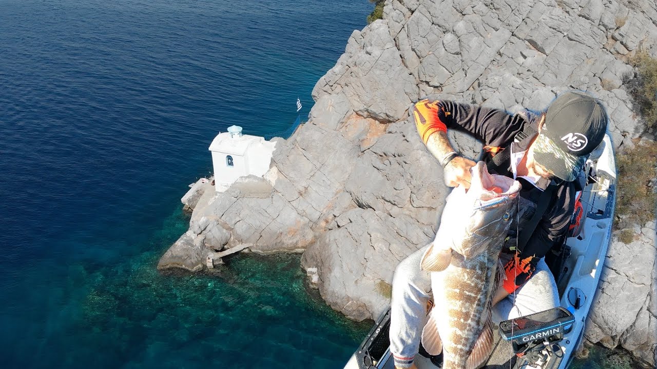 ΨΑΡΕΜΑ ΜΕ ΚΑΓΙΑΚ ΤΕΡΑΣ ΣΦΥΡΙΔΑ στο LIGHT SLOW ΤΑΞΙΔΙ ΣΤΟ ΑΓΑΠΗΜΕΝΟ ΜΟΥ ΜΕΡΟΣ - KAYAK FISHING GREECE