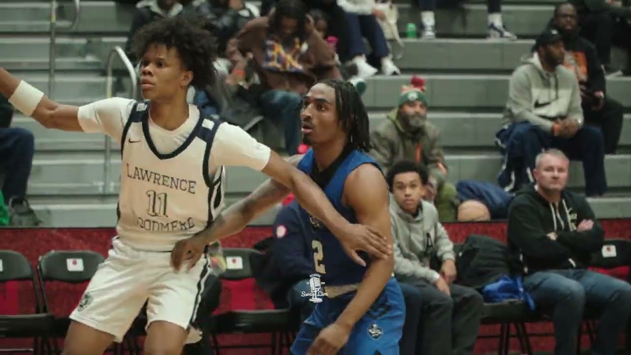 Anderson Diaz gets shifty | LWA vs Phelps | Jordan Holiday Classic Day 1