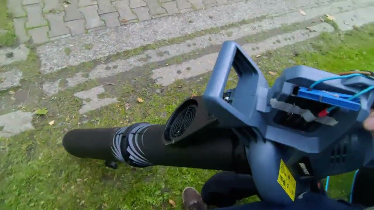 Odkurzacz Dmuchawa do liści 36V GRAPHITE 58G036
