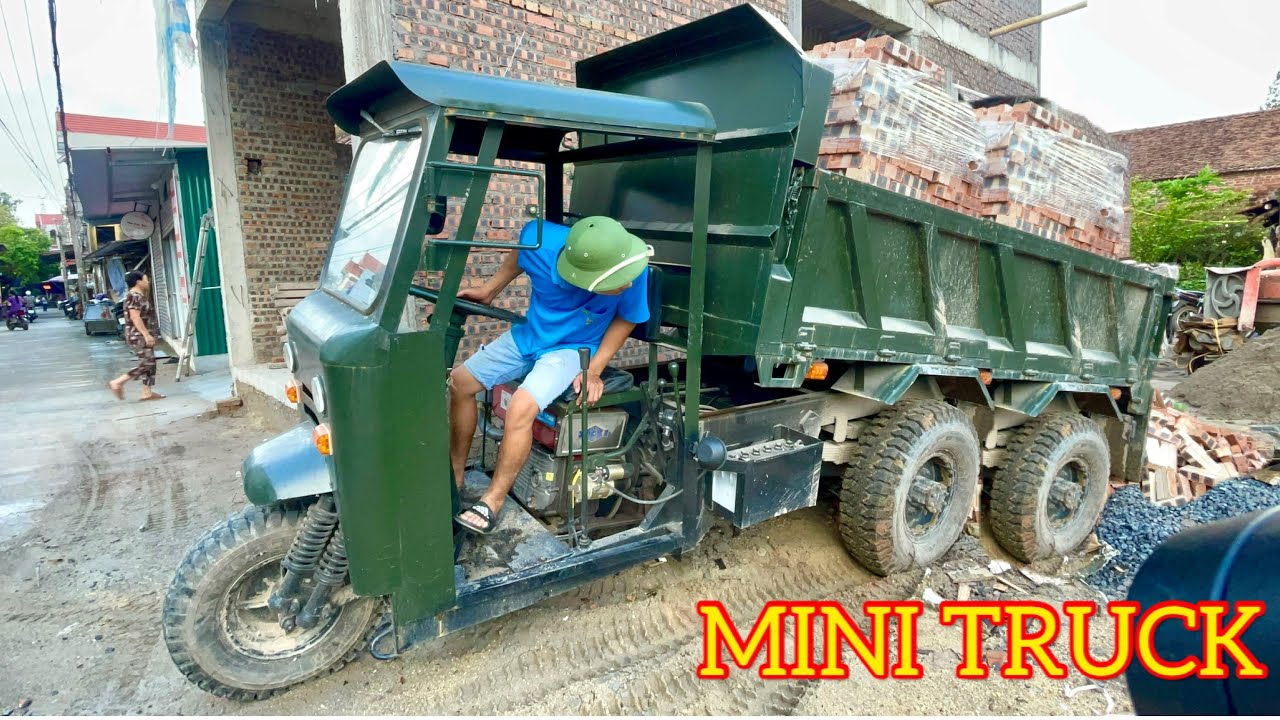 3-wheel mini truck carrying bricks | Công nông mới toanh chở vật liệu xây dựng cực khoẻ | Máy xúc