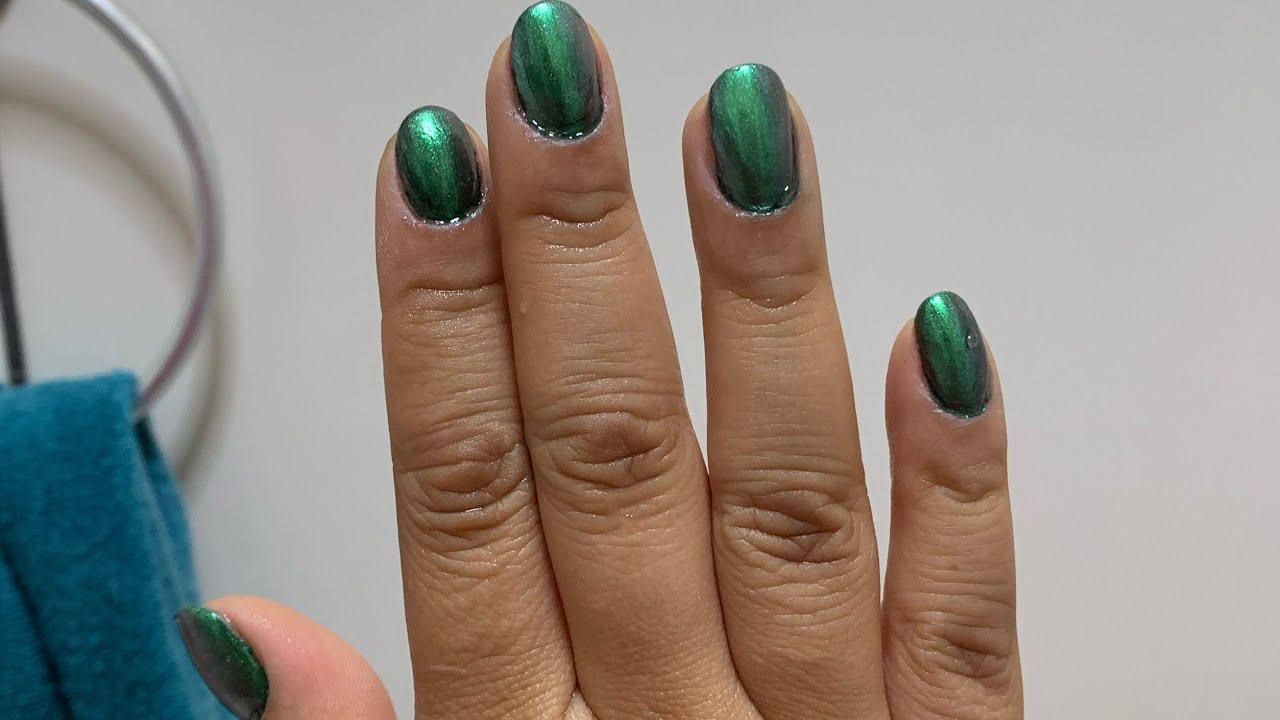 ASMR ESMALTANDO E FOFOCANDO