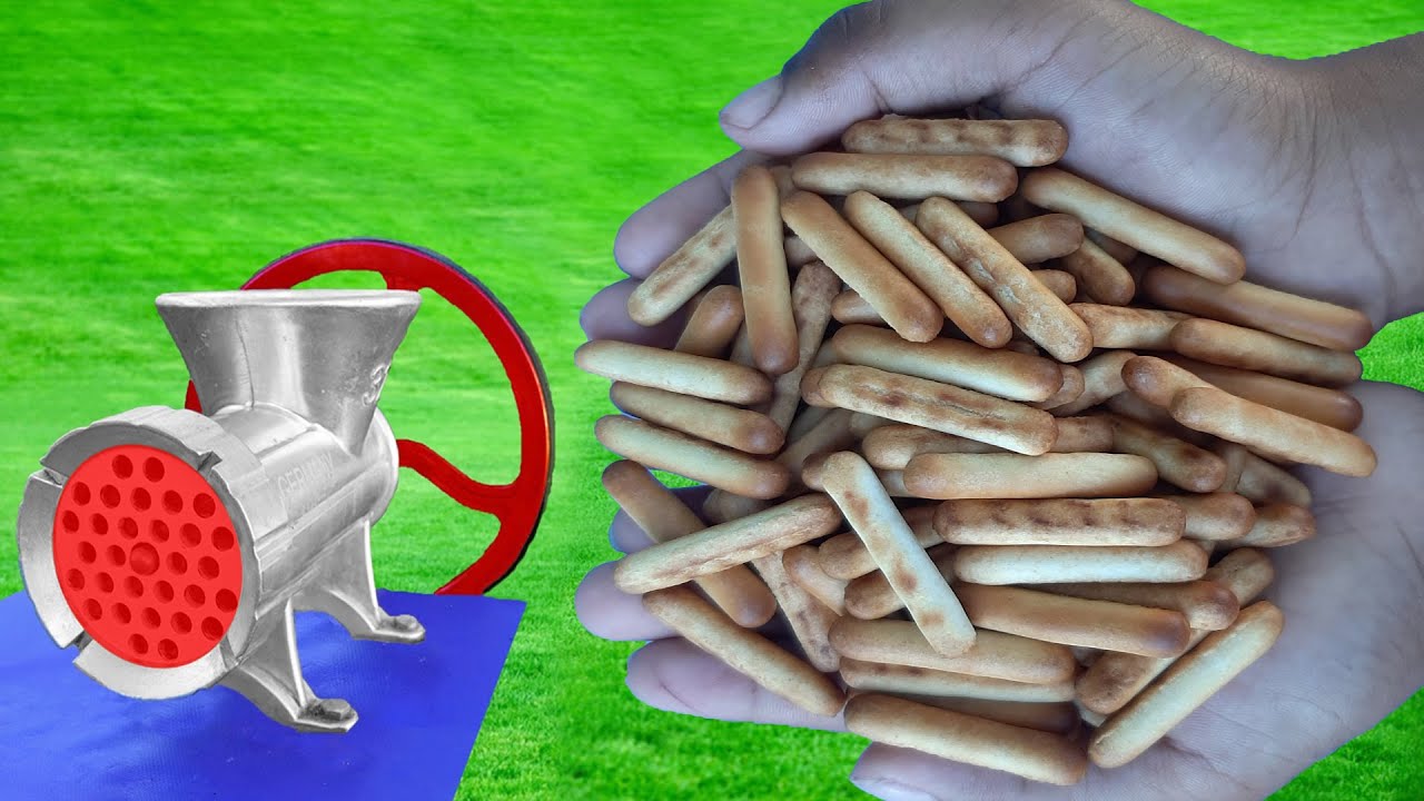 EXPERIMENT LONG CAKE VS MEAT GRINDER MACHINE