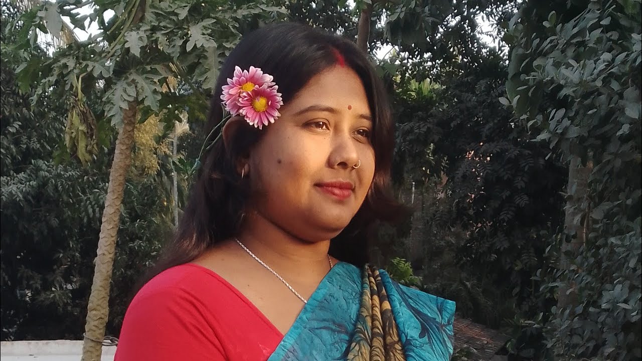 চঞ্চল মন আনমনা হয়,,❤️🌹💐