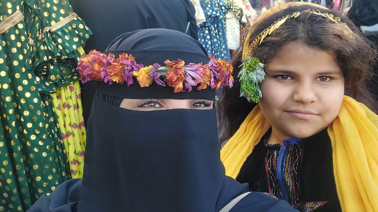 سوق الثلاثاء الشعبى ابها حيث عبق وجمال الماضى وكل ما هو جميل  وقديم 🇸🇦🇸🇦#يوم_التاسيس