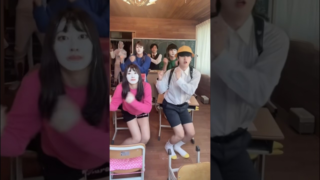 【マッシュルダンス】授業中にBBBBダンス踊ってみた🕺 