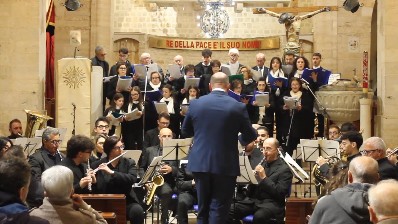 Charles Gounod – Marcia Pontificia | Banda “Don Giovanni d’Erasmo” - Grumo Appula