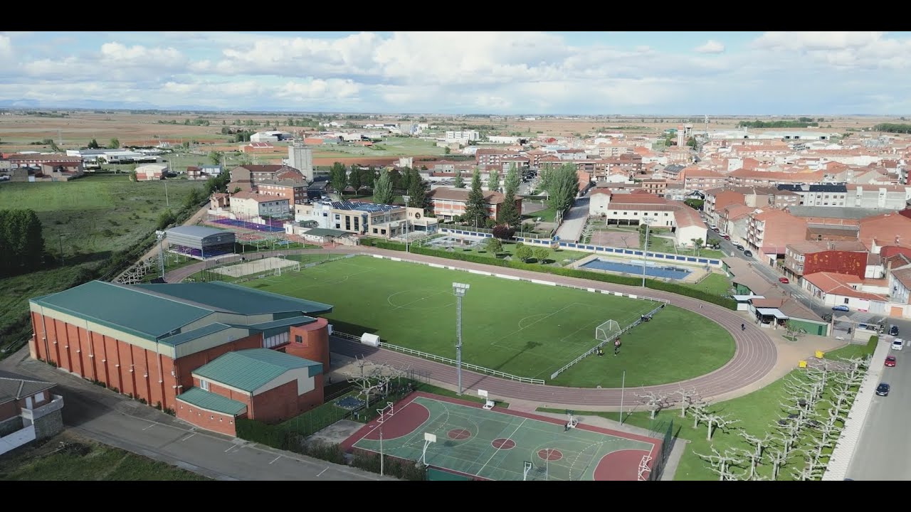 Complejo deportivo Santa María del Páramo (León)