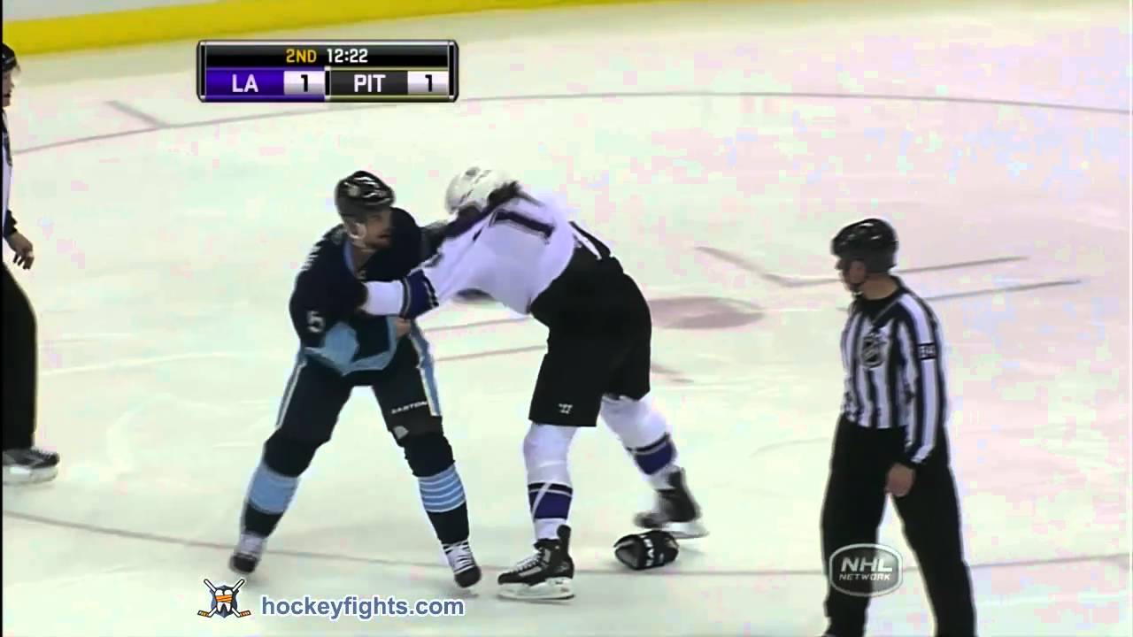 Kevin Westgarth vs Deryk Engelland Feb 10, 2011