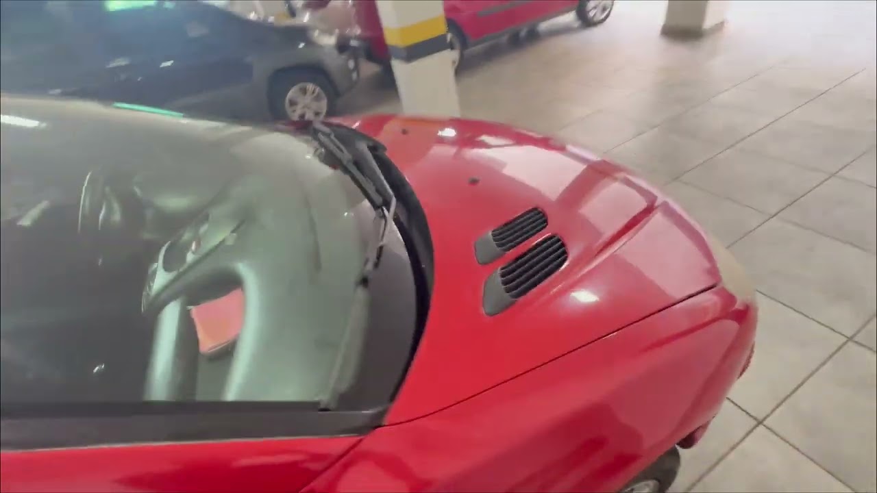🔧🚗 Projeto Raiz: A Evolução do Peugeot 206 ao Longo do Tempo