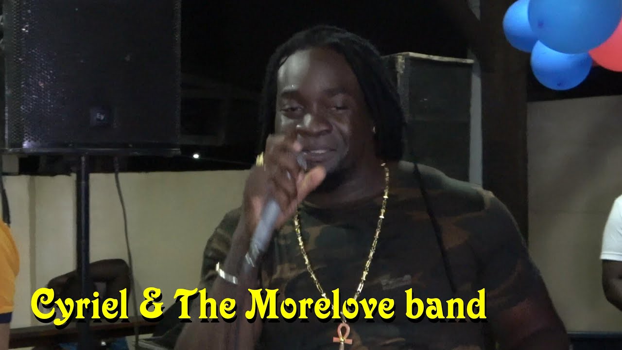 Cyriel & The Morelove band @ Koro's.