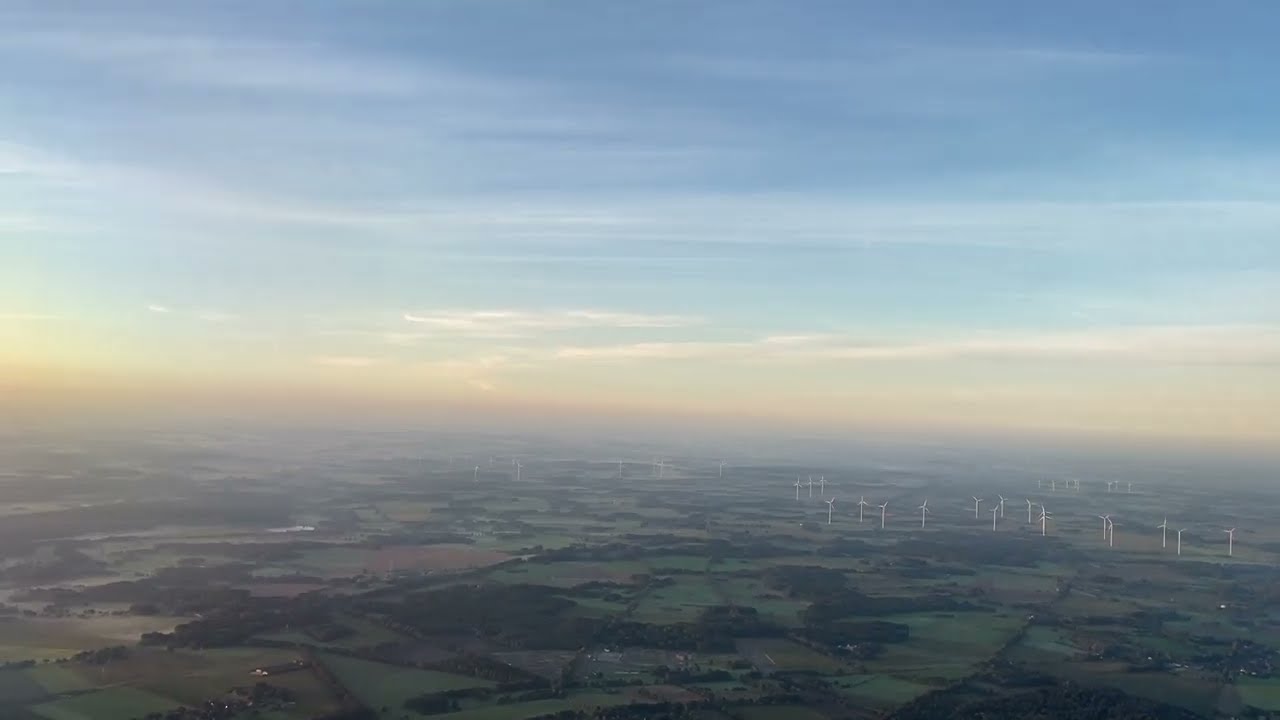 Spectacular Landing in Bremen: A Bird's Eye View #aviationenthusiasts #aviationenthusiast