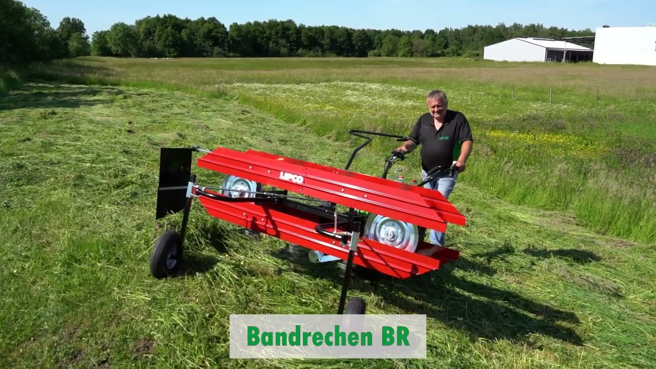LIPCO Multitalent HELIOS mit Doppelmesser-Portalmähwerk und Bandrechen