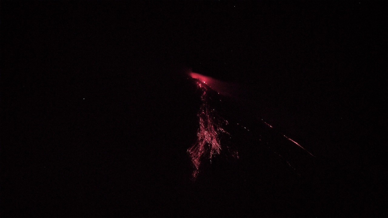 LIVE: Mayon Volcano [V1cam], PH (South‑Southwest view)