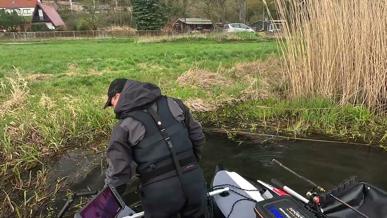 Gokart auf dem Wasser mit Seven Bass Flatform Evo XL, Haswing Cayman T55 und Lowrance Elite FS9