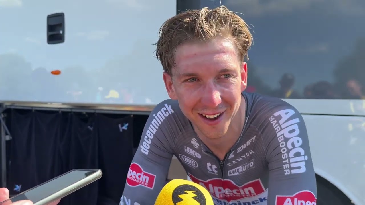 Kaden Groves (3rd) calls Mathieu van der Poel’s lead-out a great honor