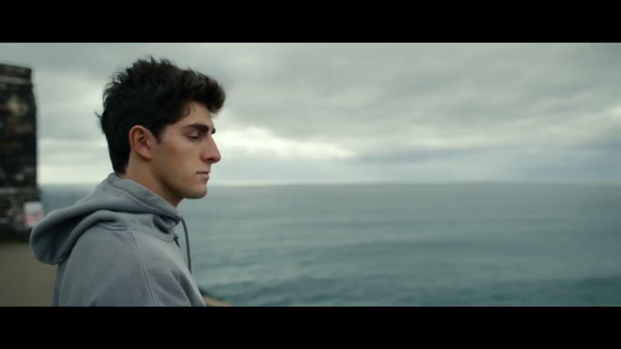 100 Foot Wave | Stream Free on ThreeNow