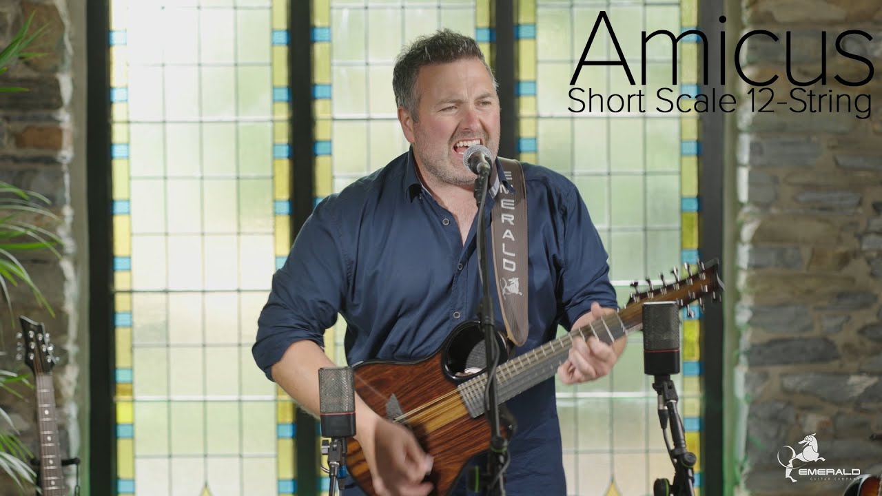 Ger O'Donnell Performs 'Say It To Me Now' On The Emerald Amicus