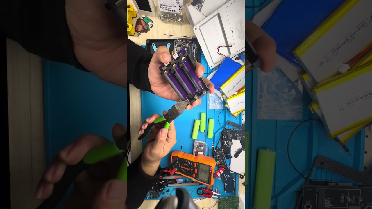 18650X3 battey system on uConsole first show