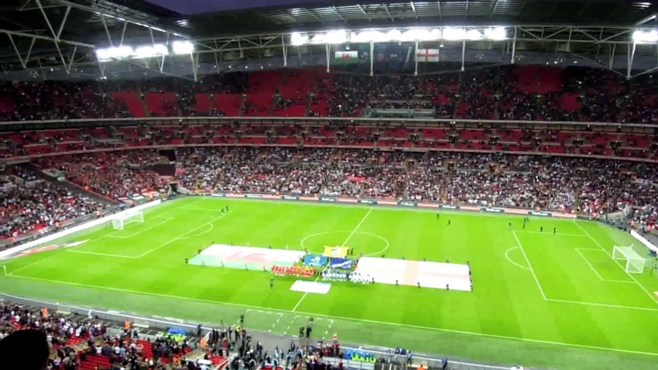 Atmosphere Wembley Stadium