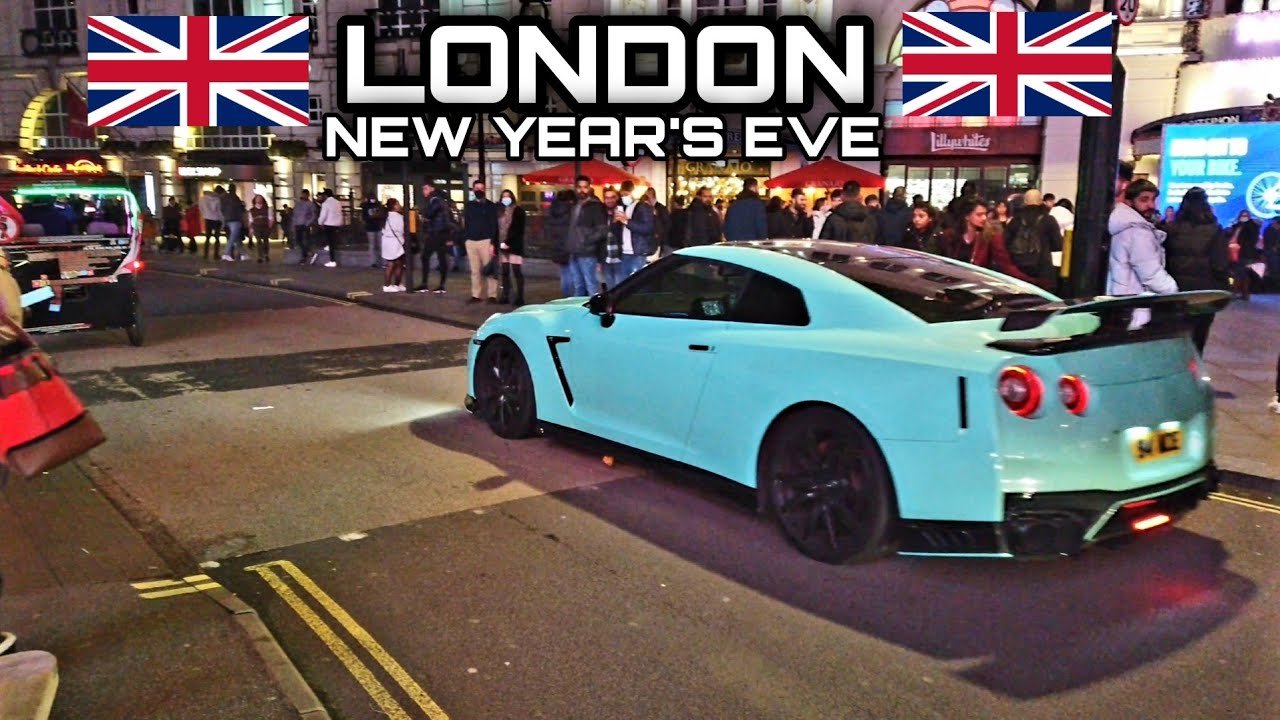 NEW YEAR'S EVE 2022 - Central London Night Walk at 10pm | Incl. SOHO [4K]