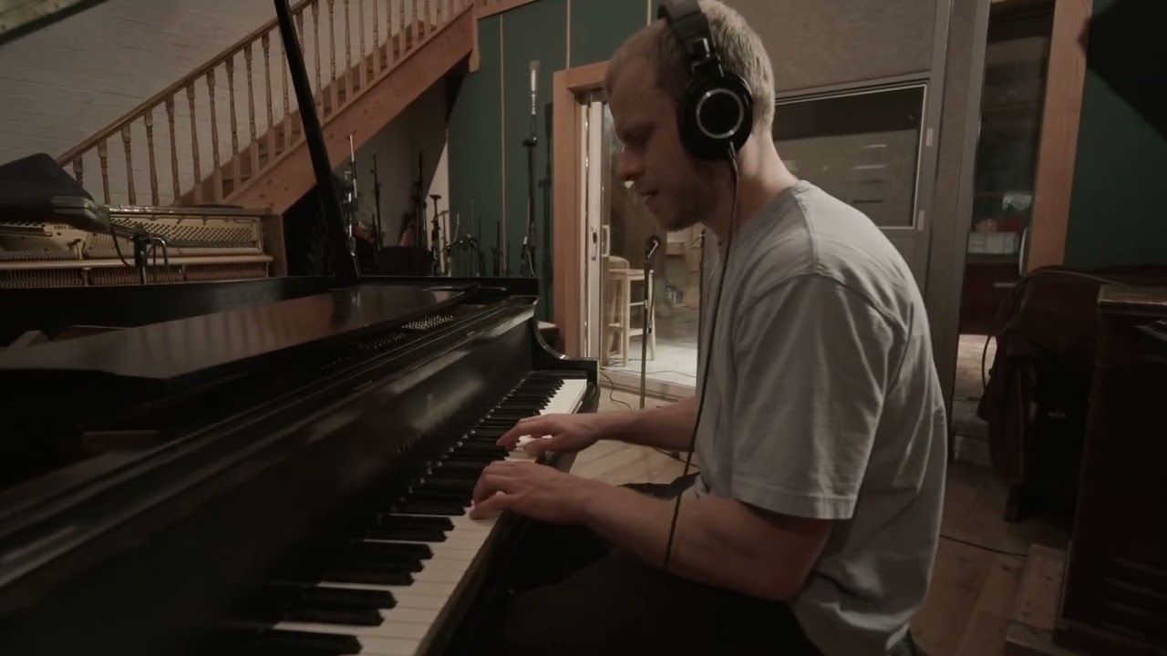 Raffy Bushman - “The Leopard” live from Fish Factory