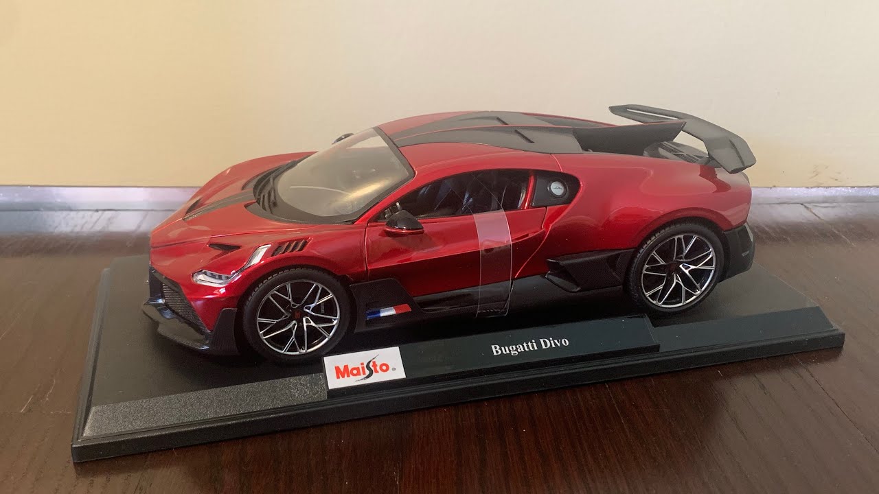 Maisto 1:18 Bugatti Divo Red Quick Look