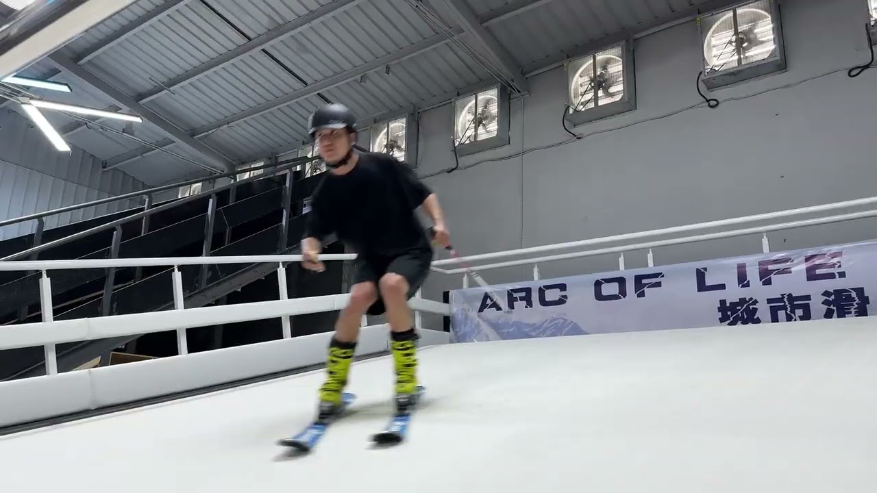 Indoor ski simulator machine from Tuocen Sports