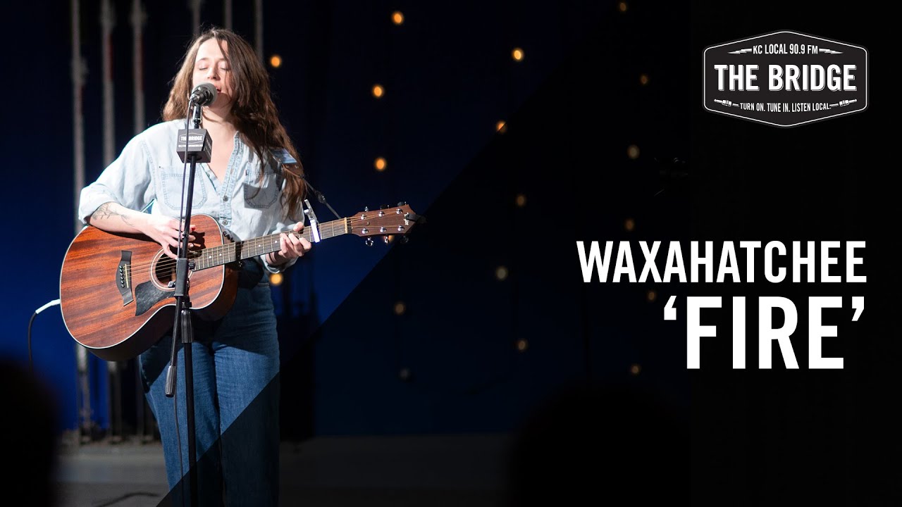 Waxahatchee - 'Fire' | The Bridge 909 in Studio