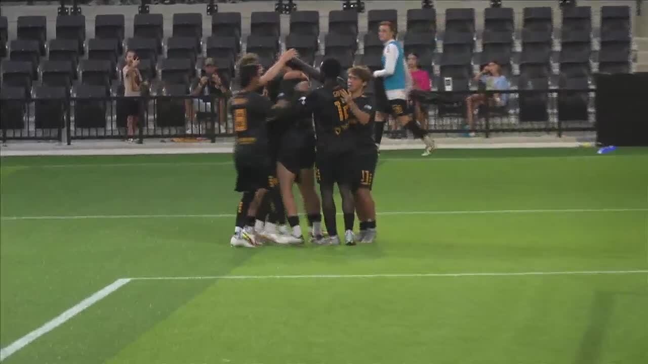 Fort Wayne FC shuts out Spokane Velocity, hosts stadium grand opening