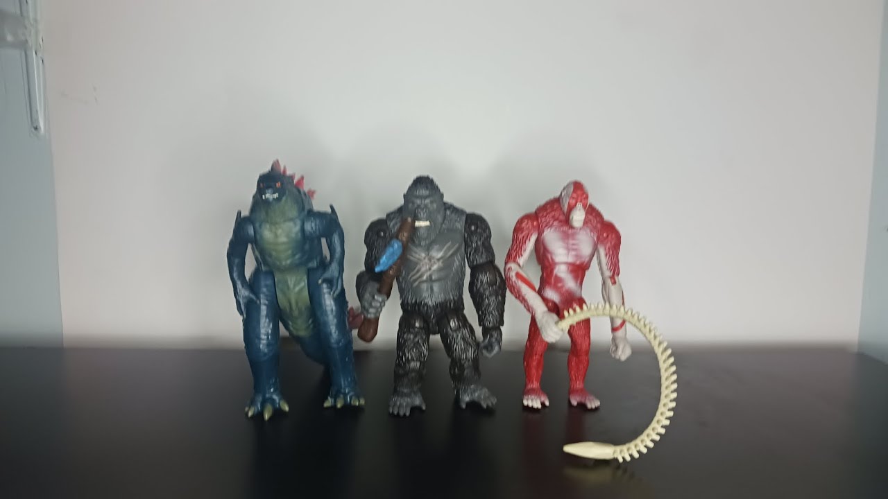 Godzilla x kong the new empire Kong with Battle Axe action figure from Playmates