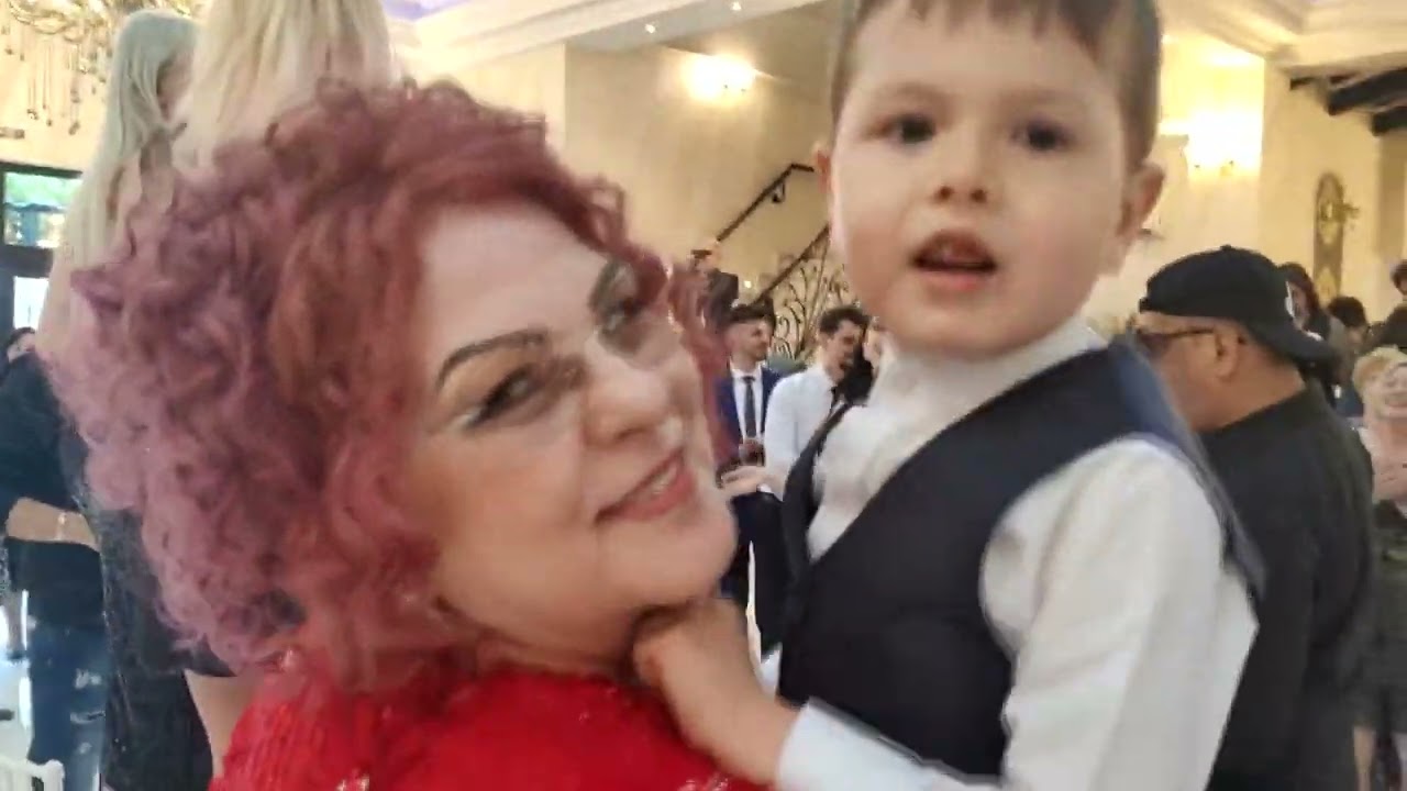 Petrecere de nuntă la Fecioraș -  Darabani BT 12 05 2024   needitat