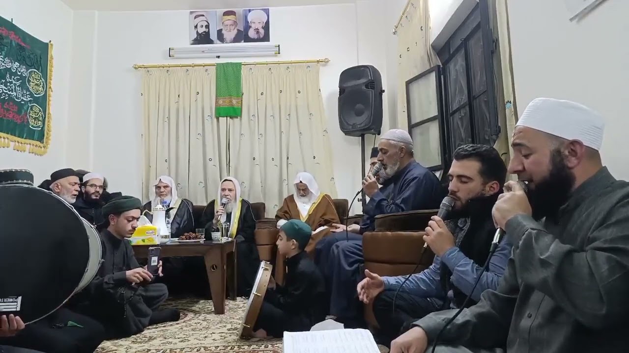 عرج بعيس القوم ياحاديها