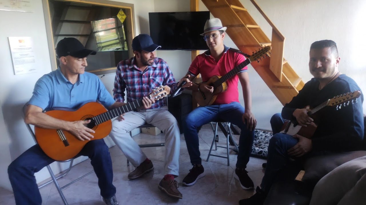 La de la esquina (Autor: Jorge Velosa) - Victor Velasquez & Los Carrangosos