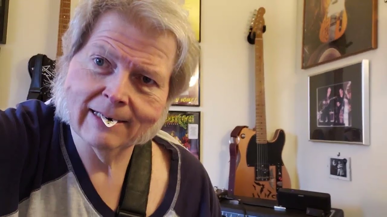 Janie Is A Nazi Guitar Lesson (including the solo!)- Sloppy Seconds.