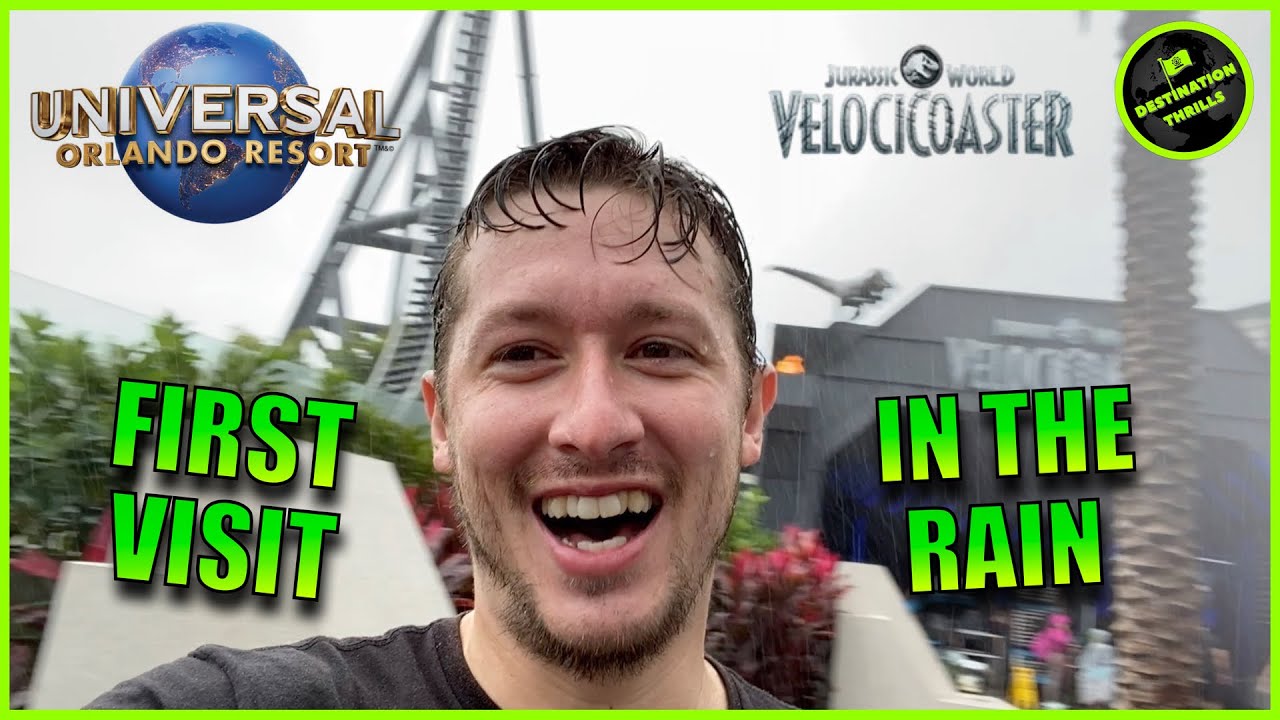 Visiting Universal Orlando for the First Time! Checking out Velocicoaster (VLOG)