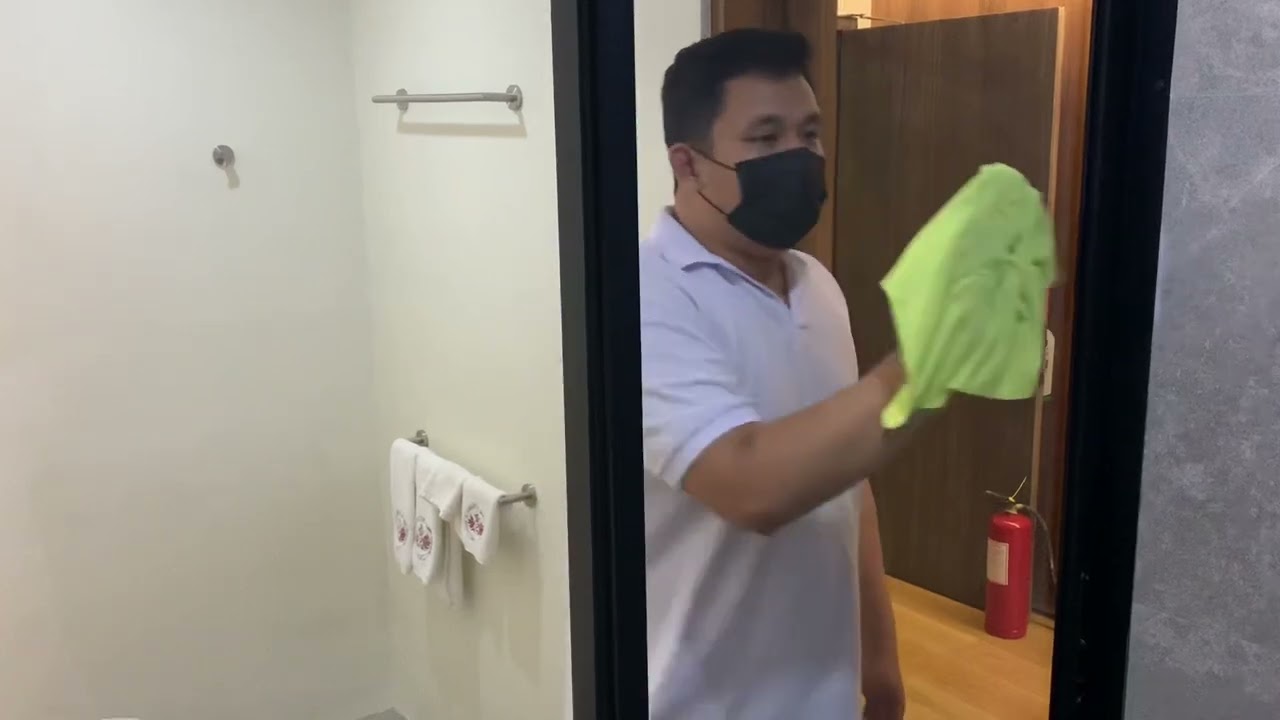 Standard Operating Procedure in Cleaning Guest Room