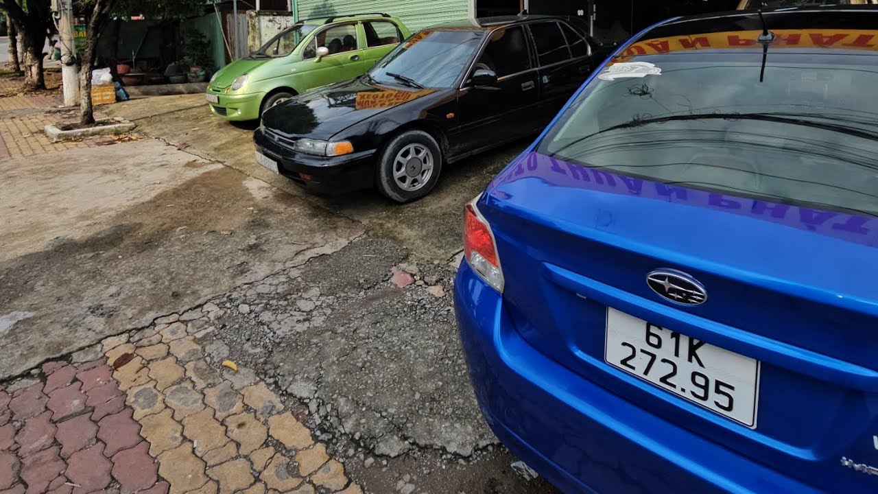 xe rẻ có giấy và k giấy .giá khác nhau lắm .Honda accord 1993 40 tr. camry 1987 50 tr bao ki giấy