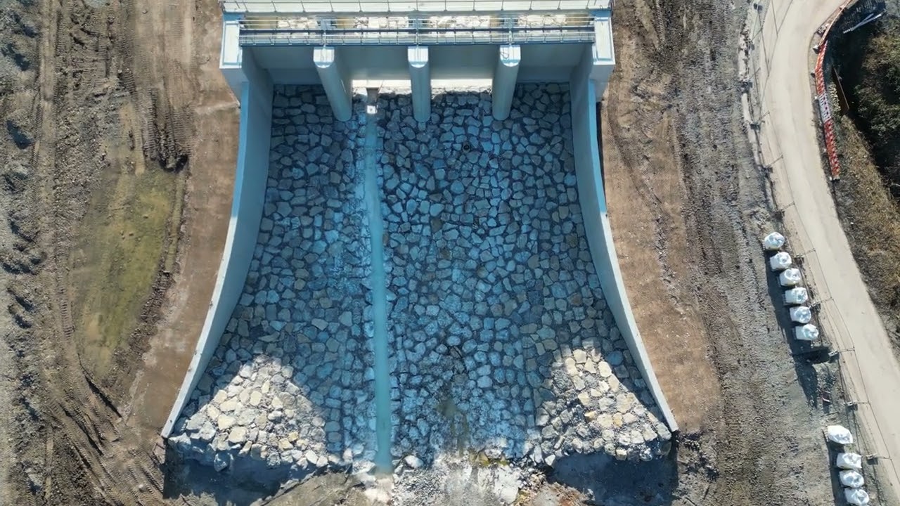 Drohnenflug &uuml;ber das Regenr&uuml;ckhaltebecken Oppenweiler