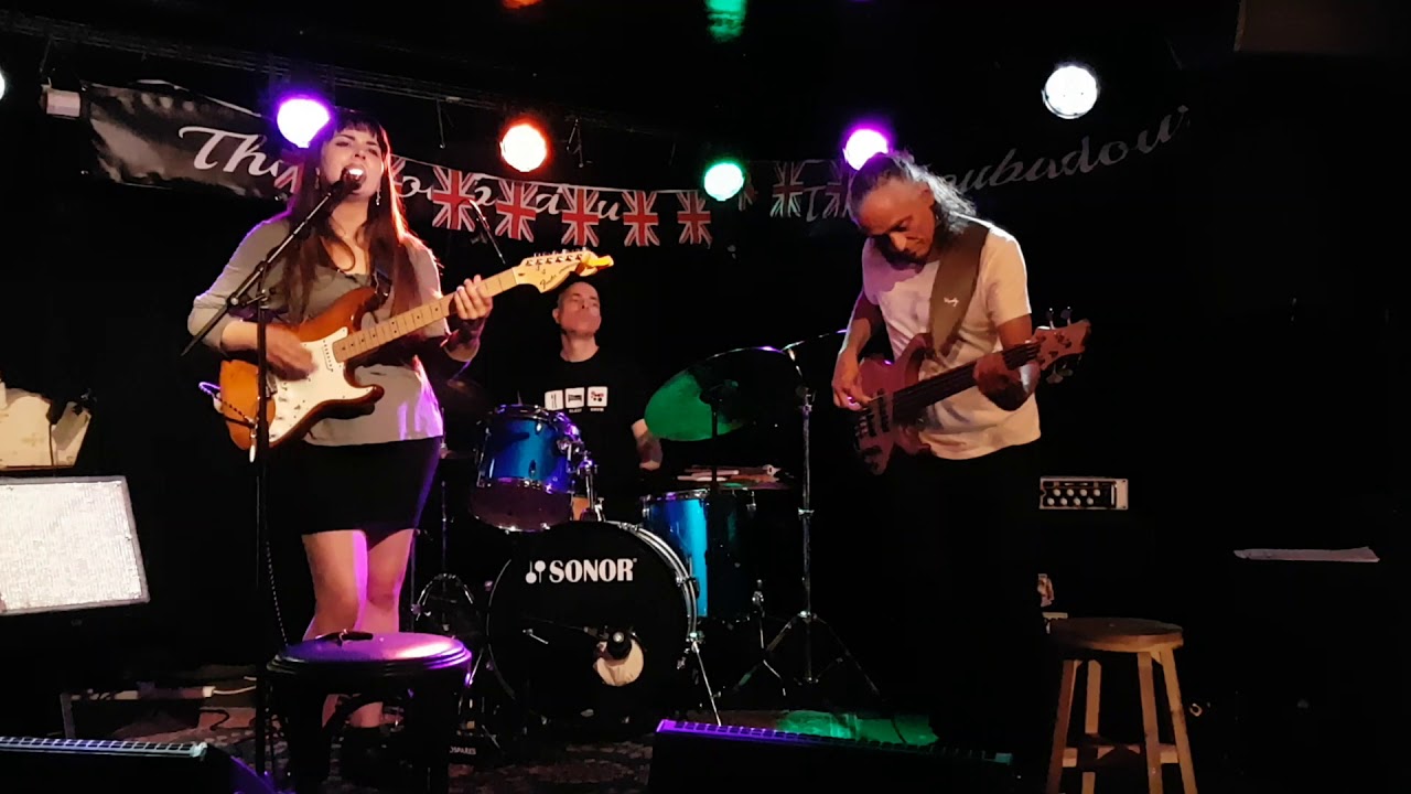 Alicyn Yaffee (w Benny Rietveld & Asaf Sirkis) - 'Older' - 2018-07-17 @ The Troubadour, London