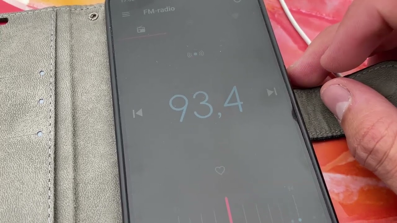 2023-8-25 Quick FM bandscan Värtahamnen Stockholm Sweden