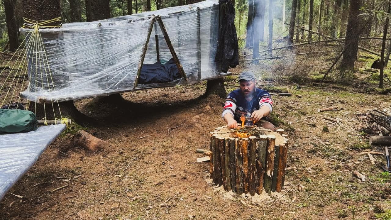 BUILT A TREE HOUSE FROM FILM AND ROPES IN AN IMPASSABLE FOREST. CRAZY BUSHCRAFT. ASMR