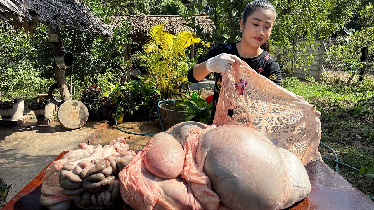 Amazing cooking skills: Huge cow stomach recipes | Country food cooking