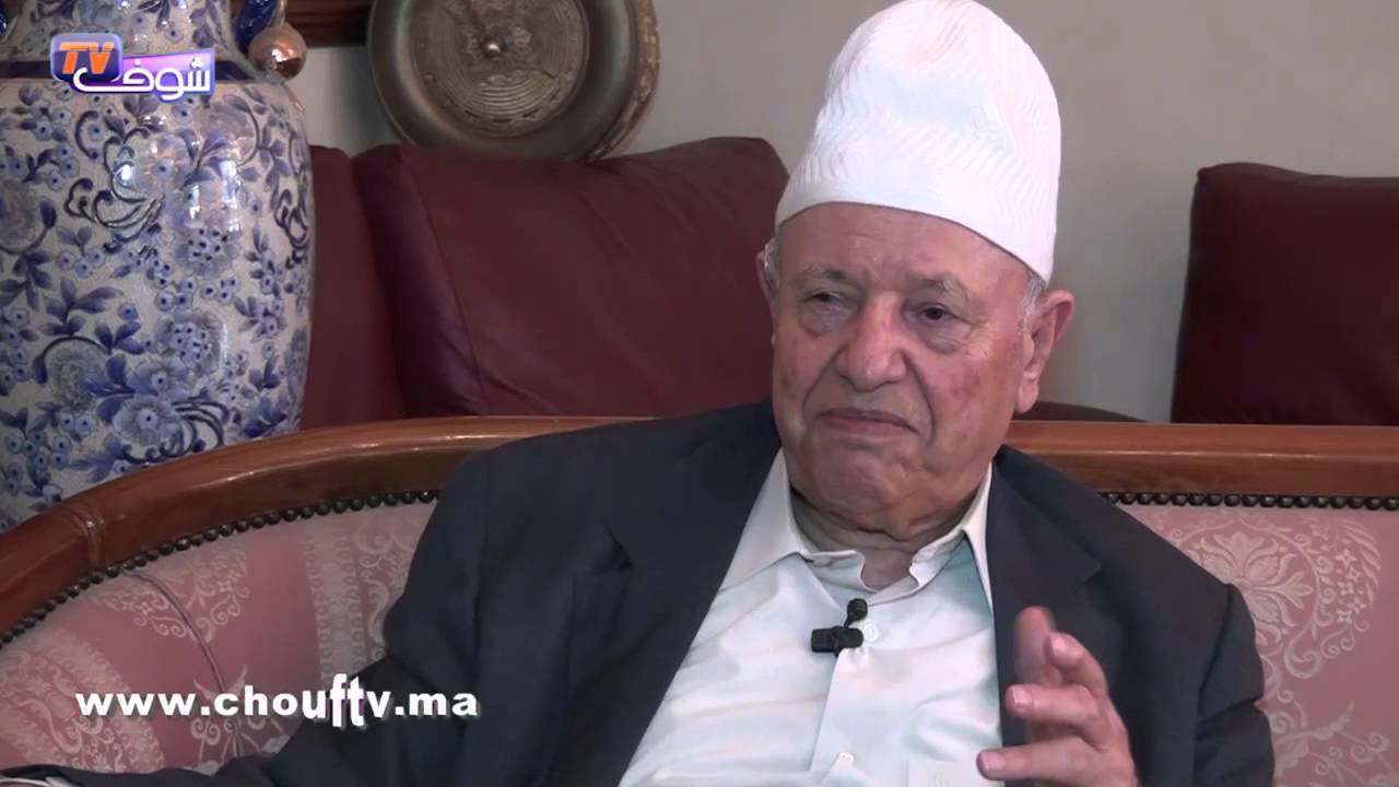 حين خالف بنسعيد تقاليد المخزن ورفض تقبيل يد الملك
