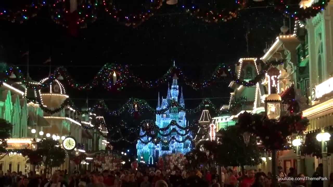 Mickey's 2013 Very Merry Christmas Party - Opening Day - Magic Kingdom - Walt Disney World