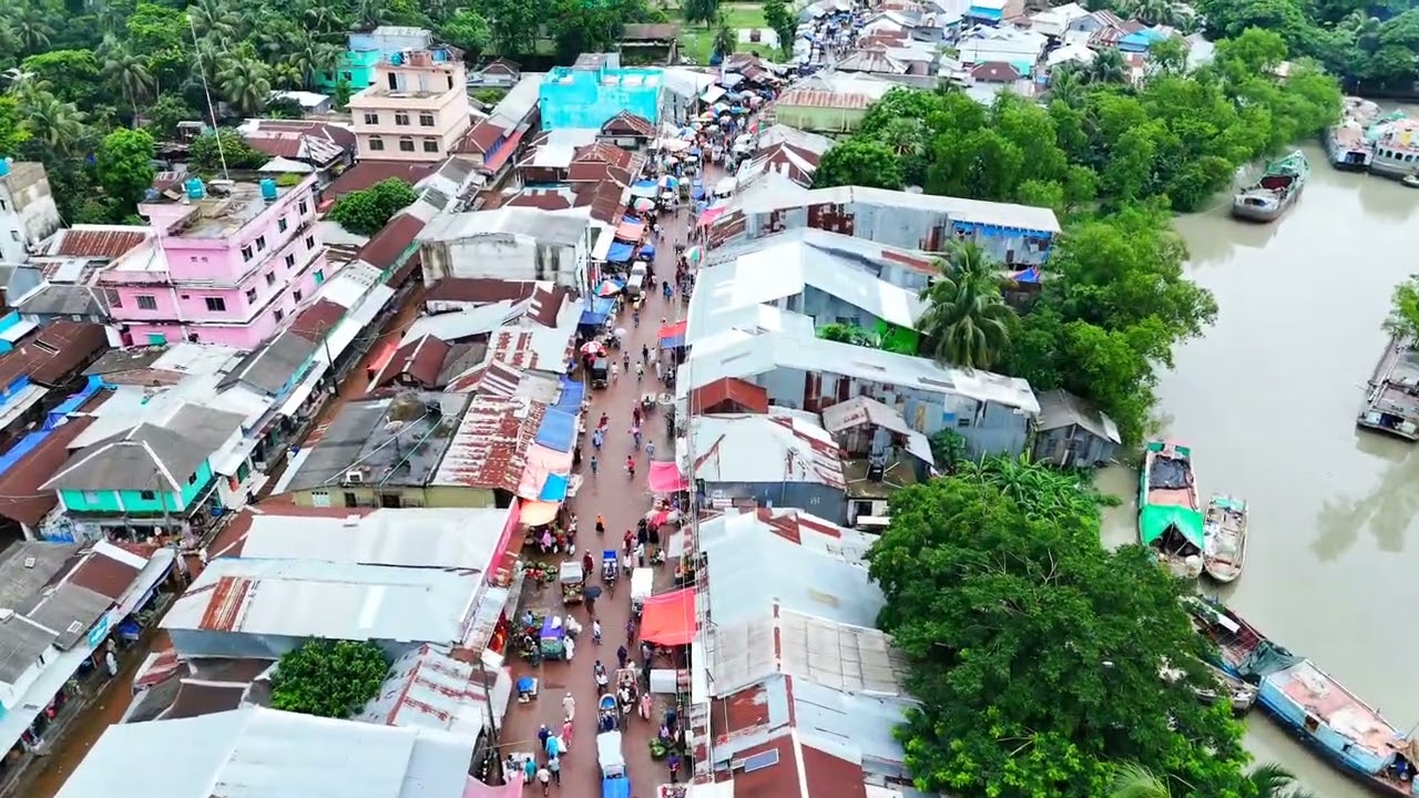 তালতলী বাজার, তালতলী, বরগুনা। 