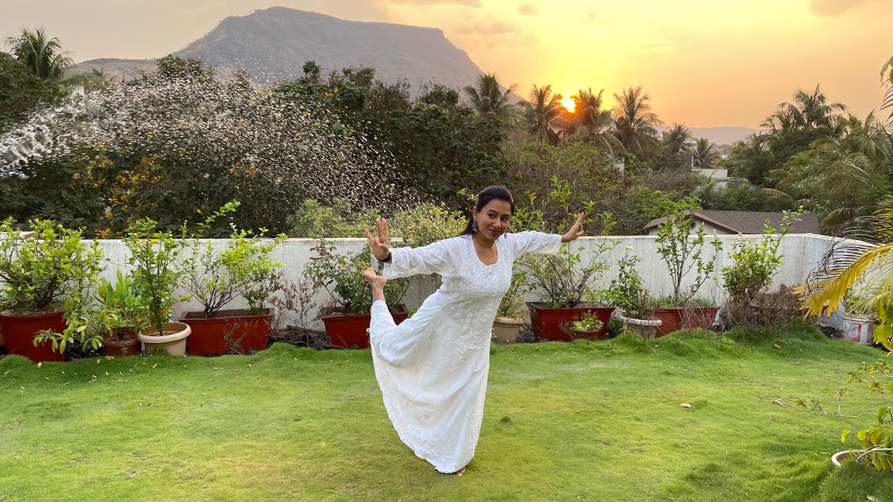 Mayura Hasta Viniyoga | Lesson No 94 |Bharatnatyam Dance | Hasta Viniyoga