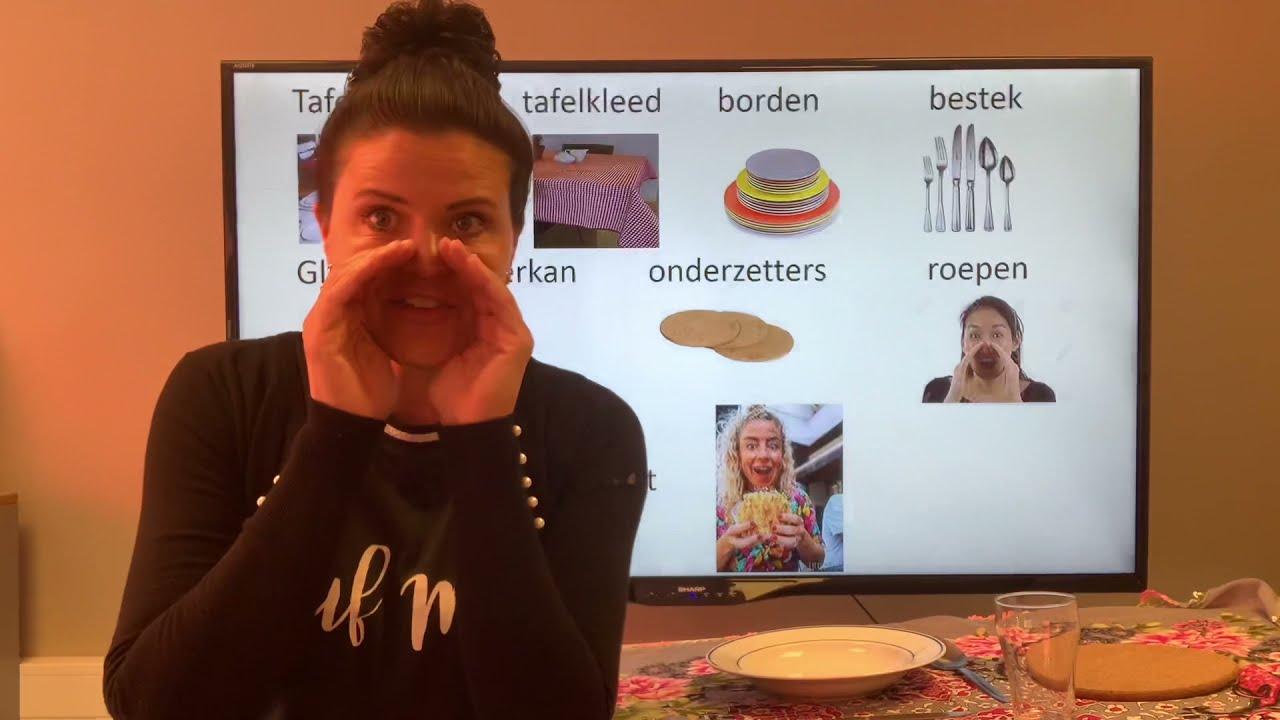 NT2 wie dekt de tafel? 🍽 tafelkleed waterkan onderzetter bestek TC 4.5 #nederlandsleren #learndutch